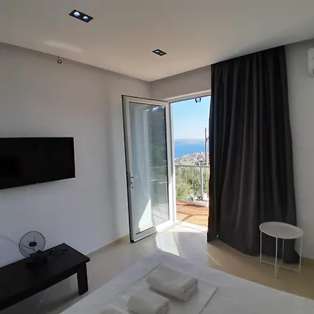 Apartment Florian *